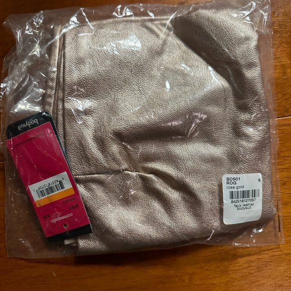 NWT Commando Rose Gold Bodysuit (S) - Picture 4 of 4